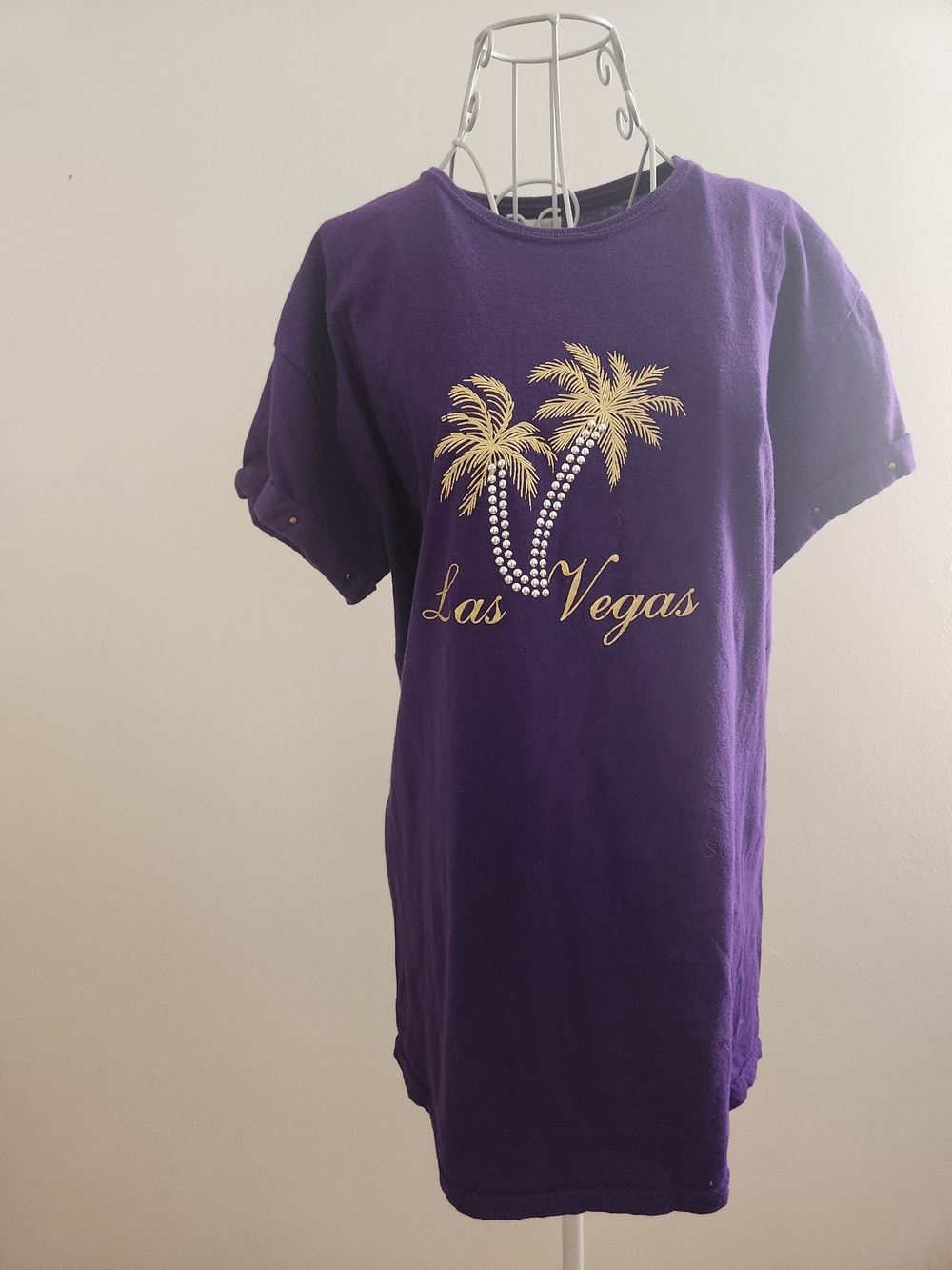 Las Vegas Beaded Palm Tree Graphic Tee Purple Gildan Medium